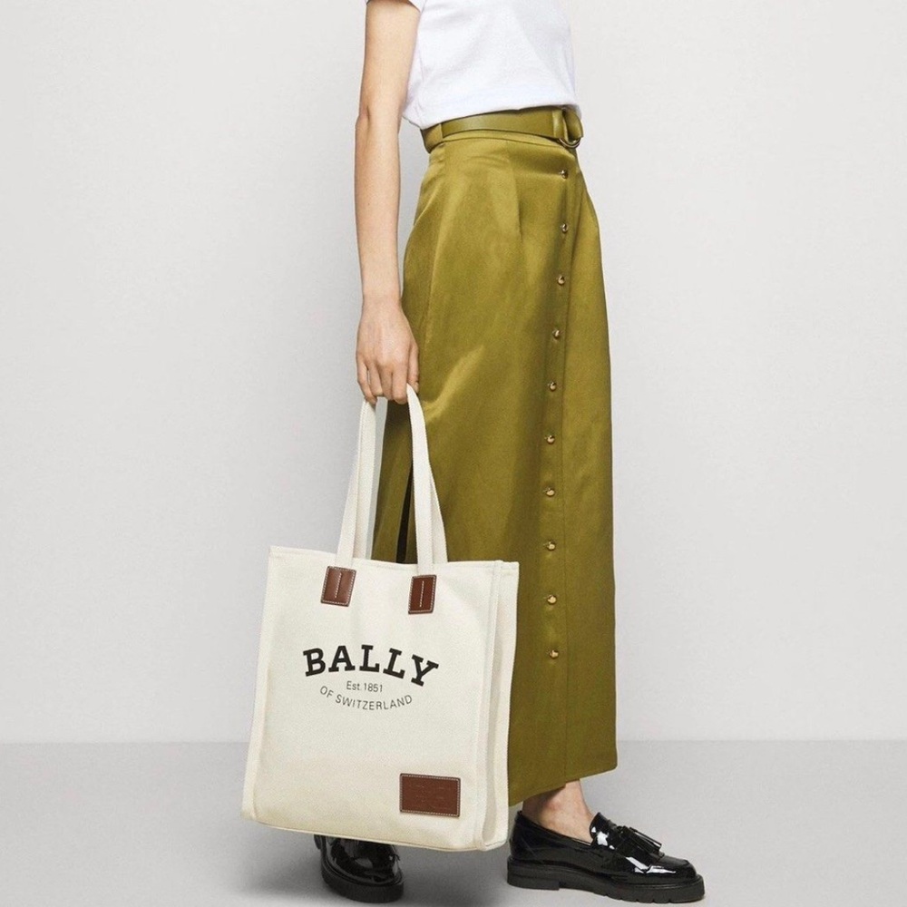 Bally Crystalia Beige Thick Canvas Tote with Brown leather decorate